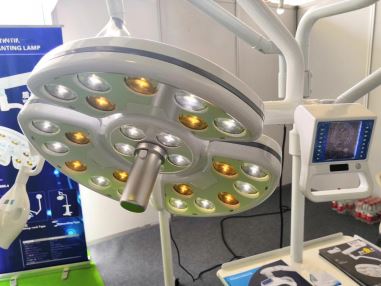 Pokročilá dentálna lampa LED